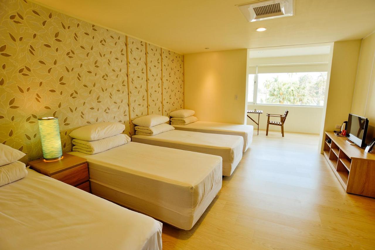 Chengching Lakefront Resort Kaohsiung Esterno foto